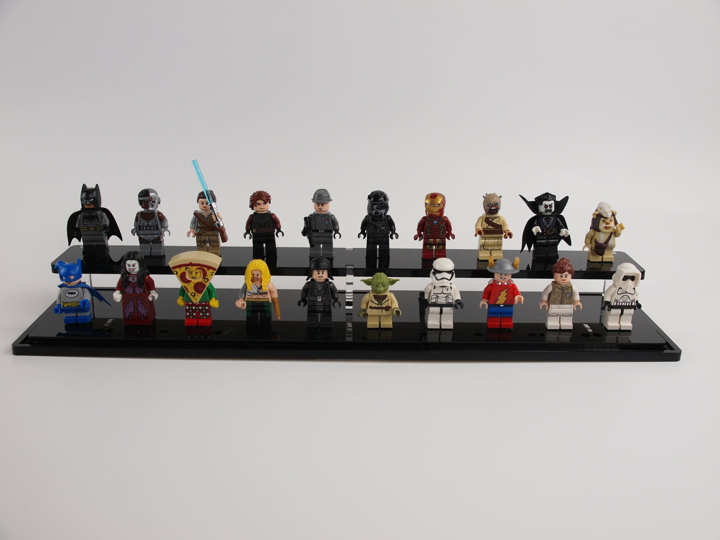 Display Stand For 20 LEGO Minifigures