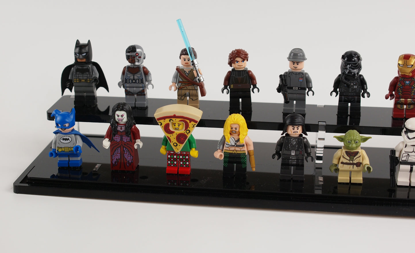 Display Stand For 20 LEGO Minifigures
